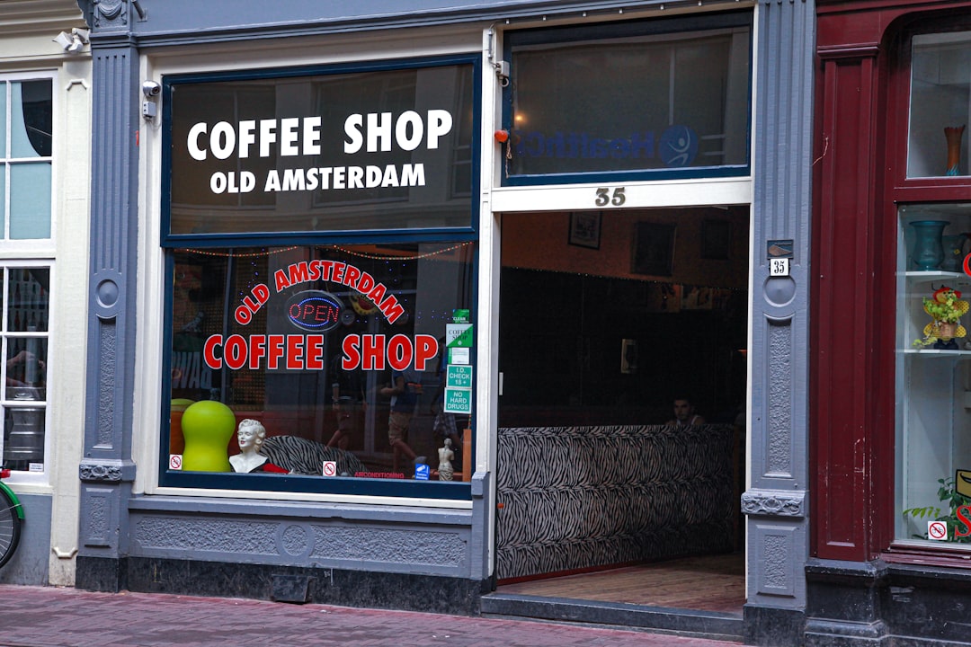 Amsterdam coffee trade harbor historic 18th century merchant