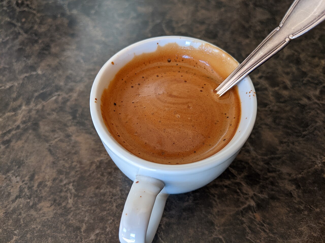 small home espresso machine kitchen counter brewing