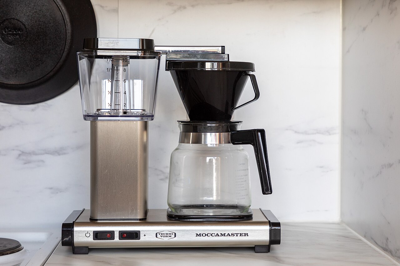 technivorm moccamaster orange brewing coffee classic design