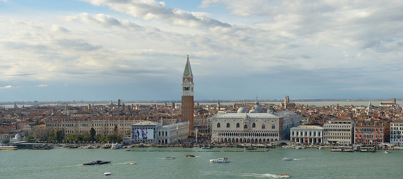 venice piazza san marco caffe florian historic coffee house