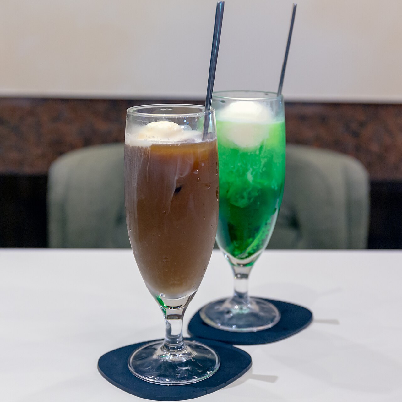 japanese kissaten interior wooden vintage showa era coffee shop