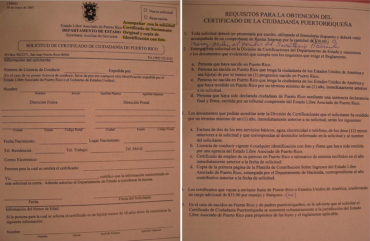 traditional Puerto Rican hacienda casona wooden architecture