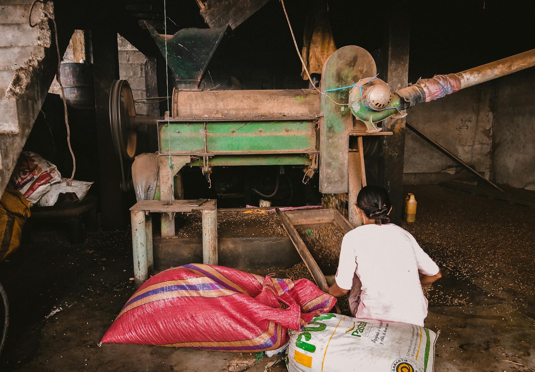 puerto rico coffee mill hacienda processing beans